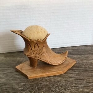 Vtg Souvenir Wooden Boot Shaped Pin Cushion